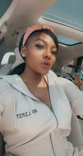 Load image into Gallery viewer, HeadBand Wig